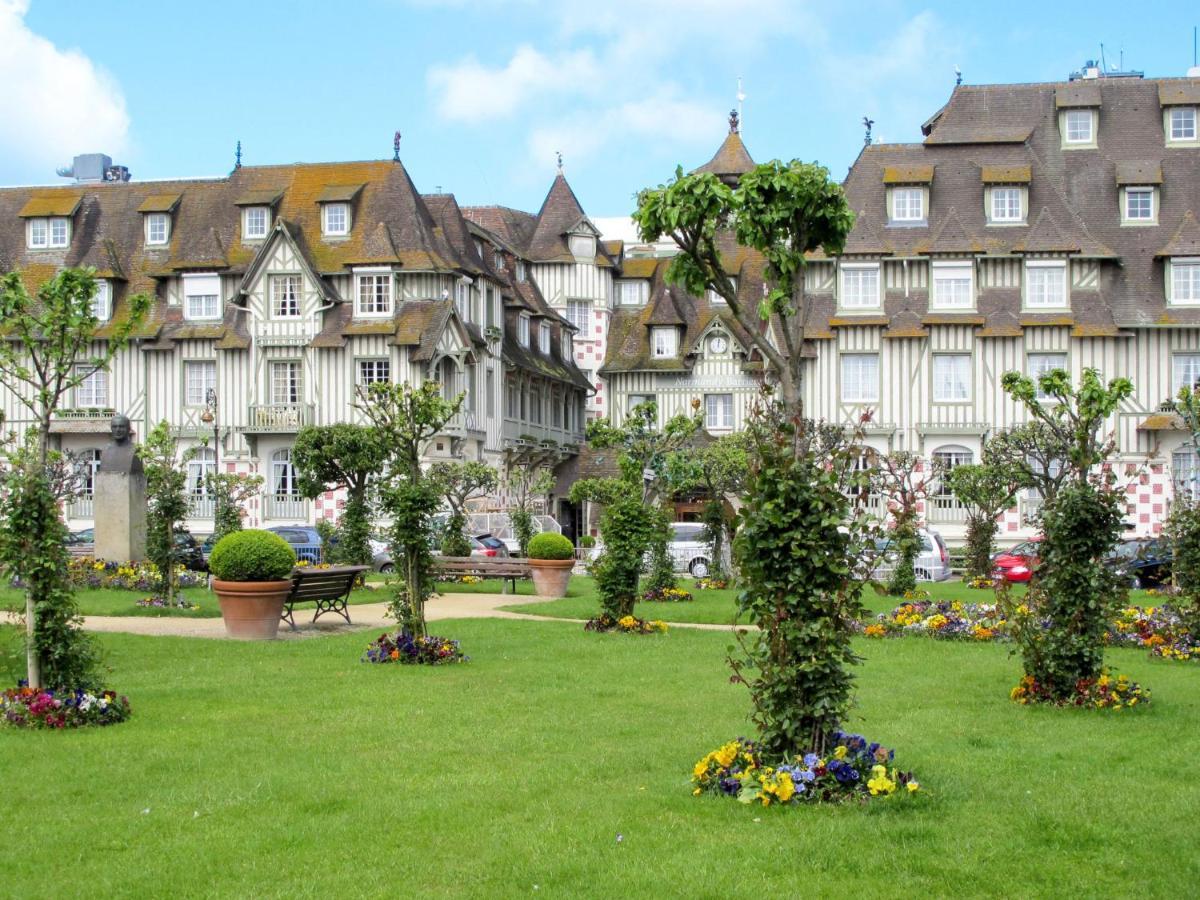 Apartment Domaine De Clairefontaine-1 By Interhome Довиль Экстерьер фото